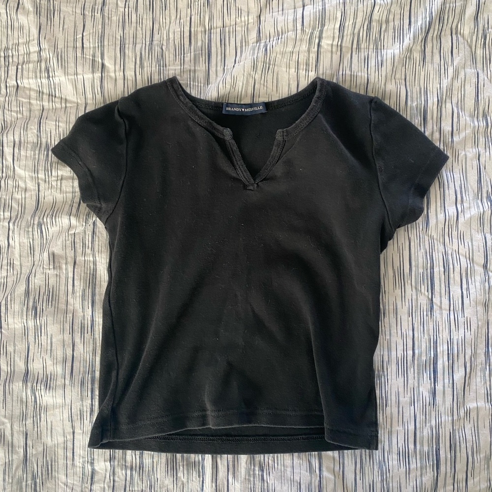 Brandy Melville cropped tee
